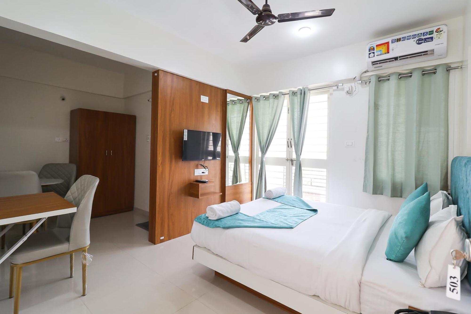 Hotel Tridents Hinjawadi Exterior photo